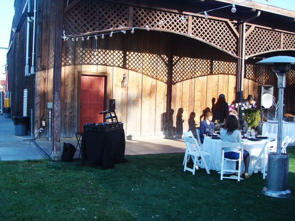 Falkner-Winery-Wedding-Reception-Set-up
