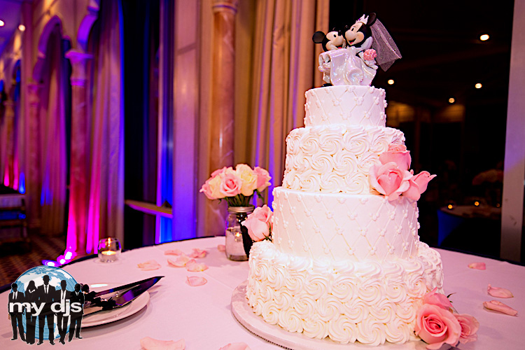 disney wedding cake