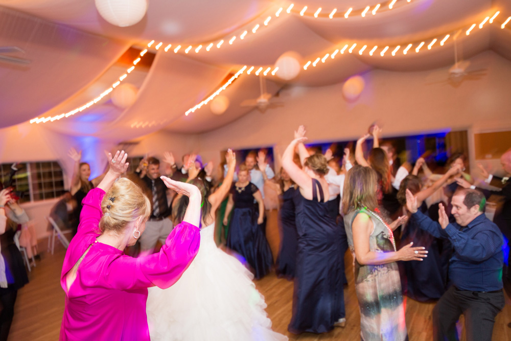 Mount Soledad Club Wedding DJ Dancing