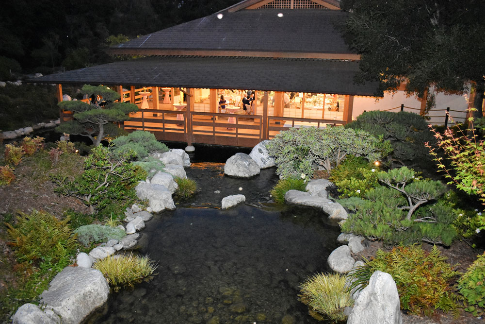 Japanese friendship garden wedding venue